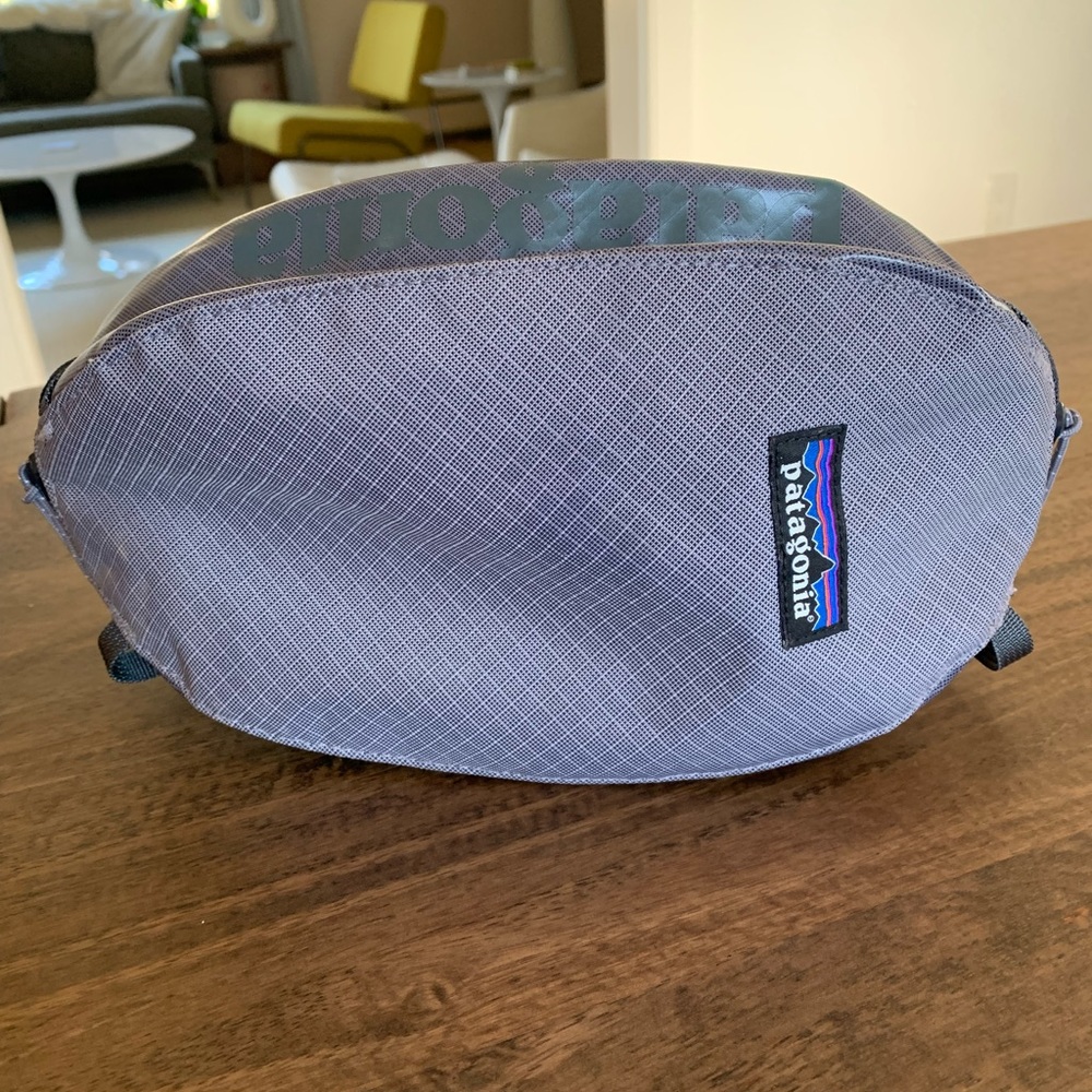 Patagonia Black Hole Cube 3L Small